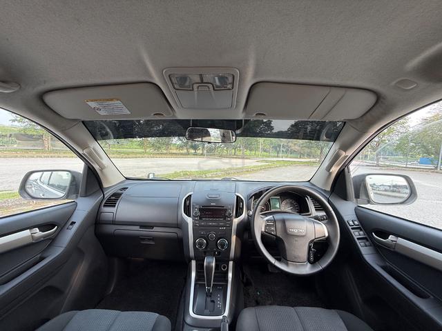 2014 Isuzu D-MAX 2.5 4X4 (A) NICE CONDITION - 4
