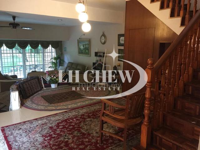 2 Storey Terrace 4000sf Spacious Land Renovated Minden Height Gelugor 4