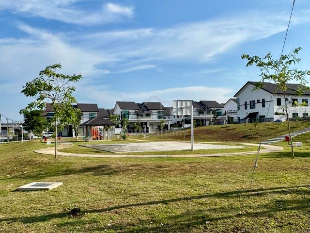 Below Value Extra Land Freehold 2 Storey Semi D Durian Tunggal Melaka 1