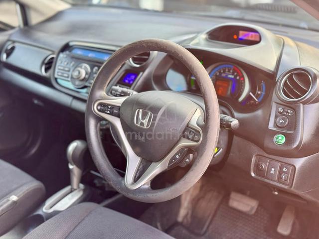2003 Honda STREAM 1.7 (A) - 4