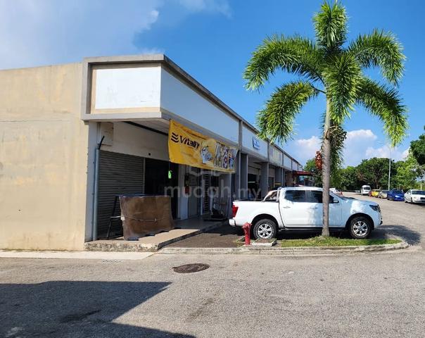 corner shoplot 1