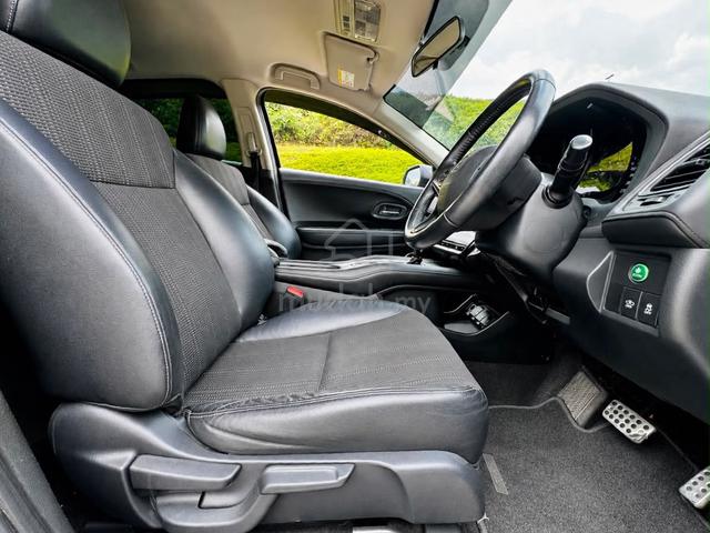 -2017-Honda HR-V 1.8 V-Spec (A)Loan/Cash - 4