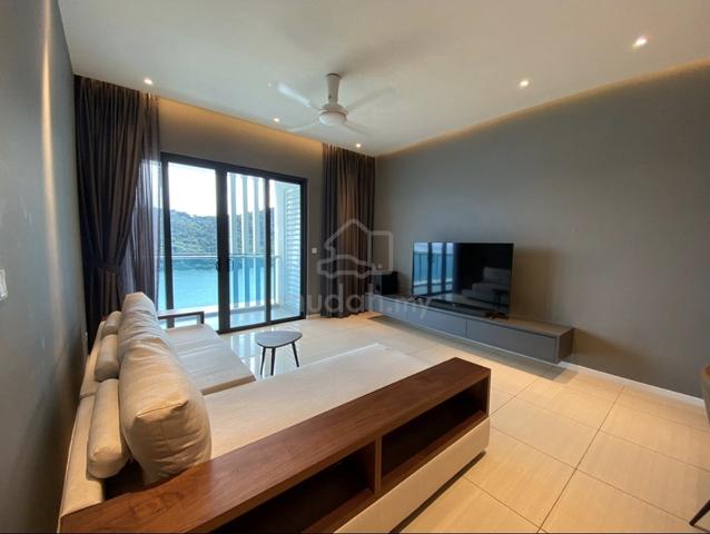Queens Residences Q1 @ Queens Waterfront 1