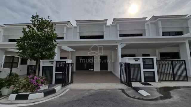 Ferringhi Hills 3 Storey Superlink Resort Home For Sale 1