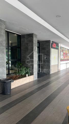 HK Square 1