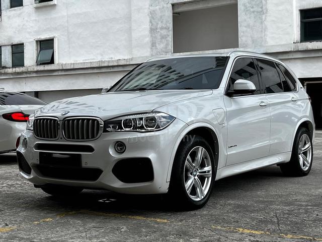 BMW X5 53K MILEs PARONAMIC SR HKARDON CNTLESS FL0N - 3
