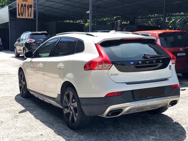 2016 Volvo V40 2.0 CROSS COUNTRY T5💙1 Yr Warranty - 3