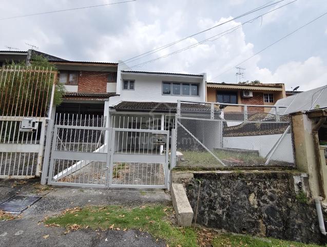 Freehold Double Storey Taman Kesuma Ampang Selangor 1