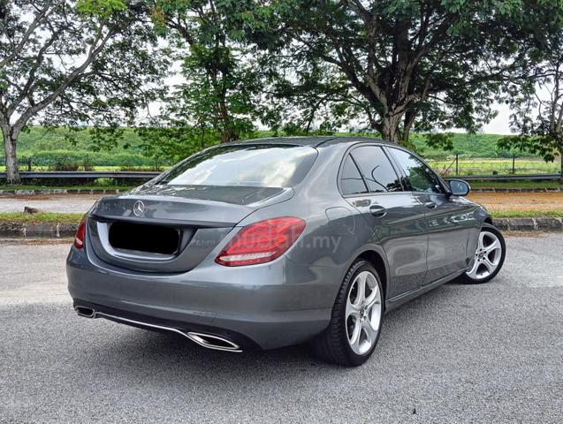 2017 Mercedes Benz C200 2.0 AVANTGARDE (CKD) (A) - 2