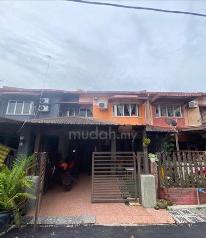 Facing Open Double Storey Bandar Baru Kundang 1