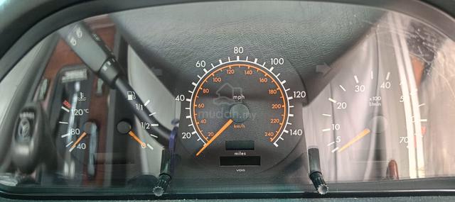Mercedes benz c200 - 5