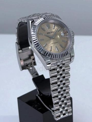 Custom S. Mod 39mm Champagne Mount Iwate Datejust - photo 3 of 6