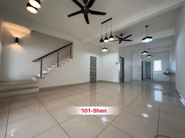 Bandar Botanic Phase 30 Double sty 20*65sqft Basic unit for sale 1