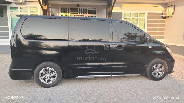 2016 Hyundai GRAND STAREX 2.5 ROYALE (A) - 4