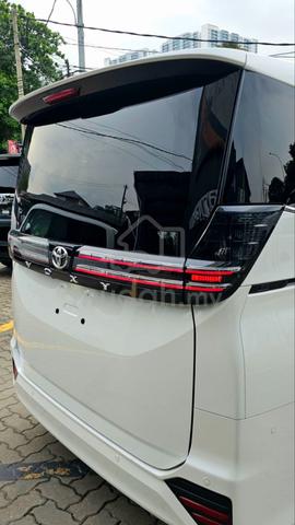 2024 Toyota VOXY 2.0 S-Z Ready stock - 4