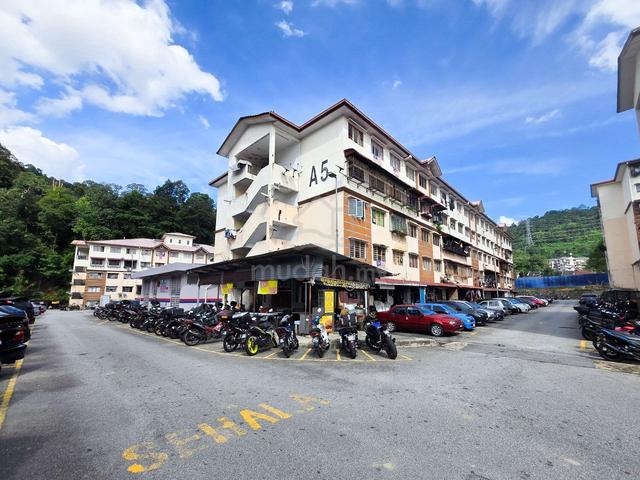Ampang Saujana Flat 1