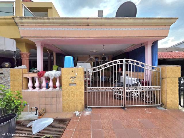 DEPAN SURAU & FULLY RENOVATED Single Storey Taman Sri Serdang 1
