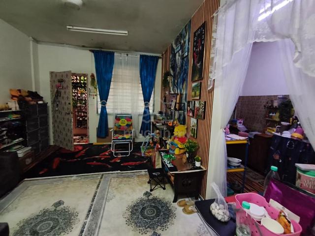 Taman Mount Austin 1