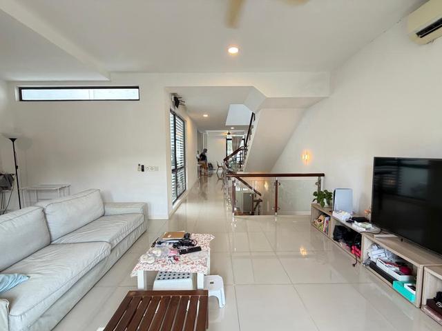 3 Storey Mozart Villa with Private Garden Symphony Hills, Cyberjaya 1