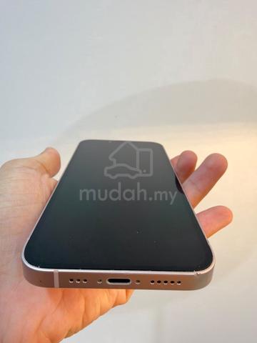 Apple iPhone 13 128 GB - photo 2 of 6