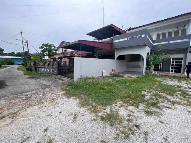 [Laman Luas] Rumah Teres 2 Tingkat Corner Lot, Padang Midin, KTrg 2