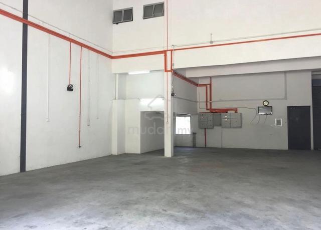 1.5 storey Semi D factory @ Rinching, Semenyih For Sale 1
