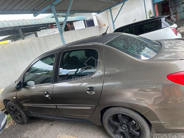 2011 Peugeot 207 1.6 (A) - 3
