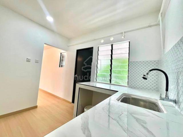 Renovated Flat Cempaka Zero Deposit 1
