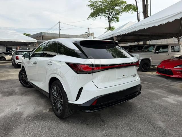 2024 Lexus RX500 H 2.4 F SPORT BLACK INTERIOR FULL - 4