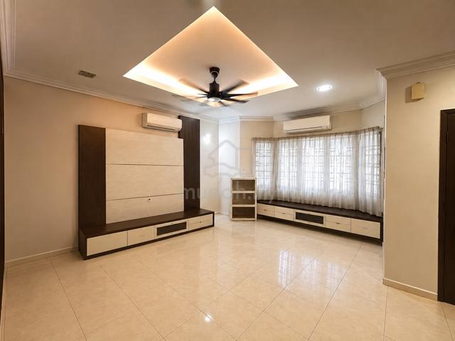 【below market✅】 renovated 2 storey freehold 4r3b kajang🔥100%LOAN✅ 1