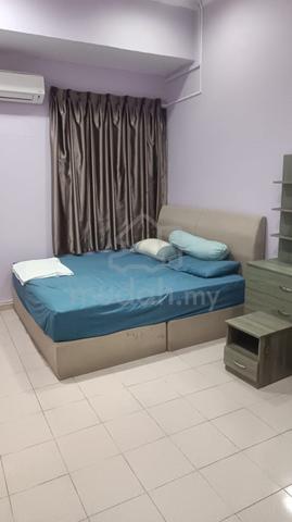Taman Sentosa / Town Area / Room For Rent / Fully Furnished. / Female 1