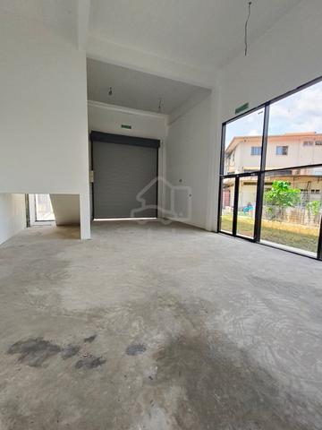 Penampang Donggongon Avenue I Park Plaza Inovasi Industrial Corner uni 5
