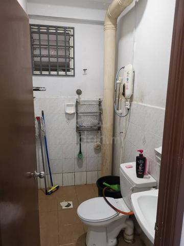 MASTER ROOM FULL FURNISH TAMPOI SKUDAI (Near CIQ) 4