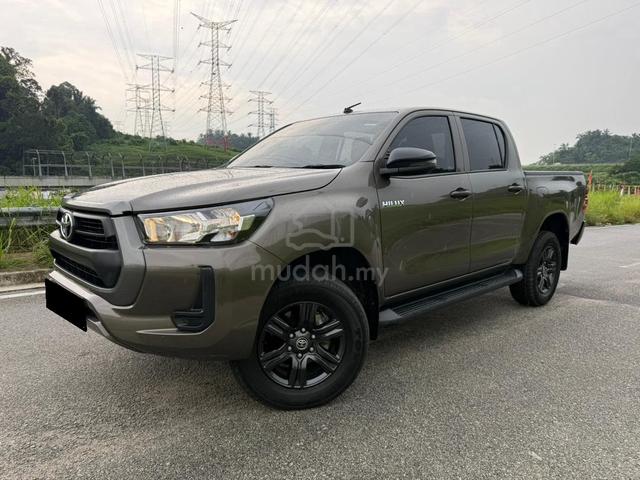 2024 Toyota HILUX 2.4 E (A) F.S.R 50K UDR WARRANTY - 1