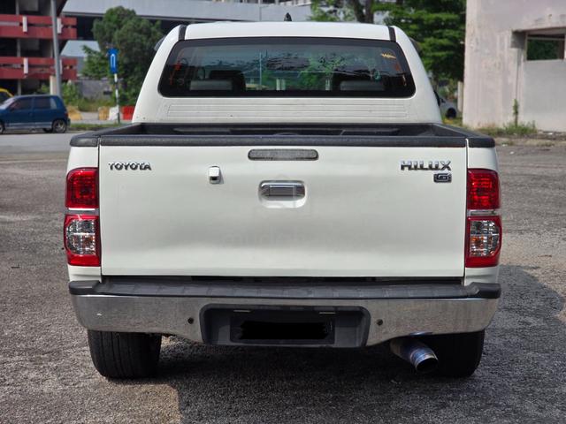 2015 Toyota HILUX 2.5 G TRD SPORTIVO (A) - 5