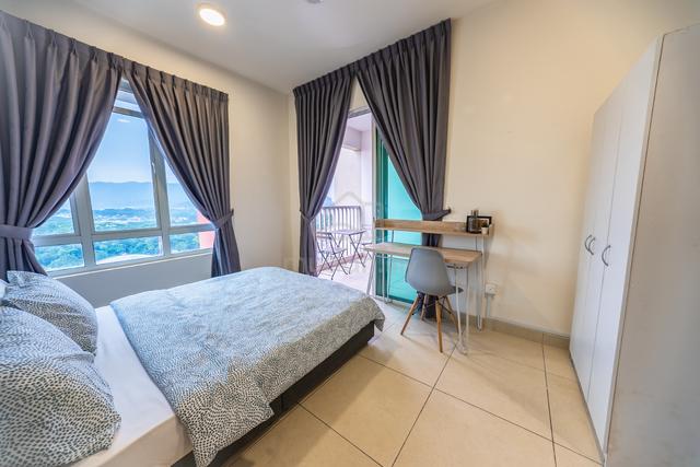 (FEMALE) Master Balcony + Private Bathroom @ Residensi Suasana Damai 1