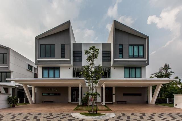 3-Storey Semi-D with ID designed @ Sunway Eastwood Seri Kembangan 1