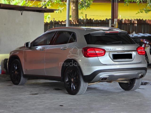 (Loan Kedai) 2014 CBU Mercedes Benz GLA200 1.6 (A) - 5