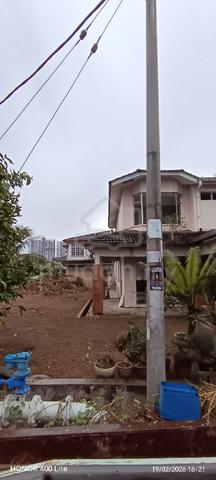 corner lot double storey for sale 1