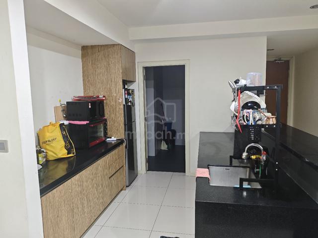 cosy 1 medium room in 2 room condo 3