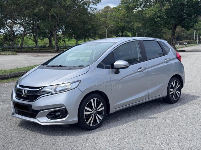 2017 Honda JAZZ 1.5 V (A) - 1