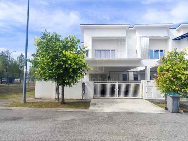 2 Storey Terrace House - Bandar Sri Sendayan, End Lot 1