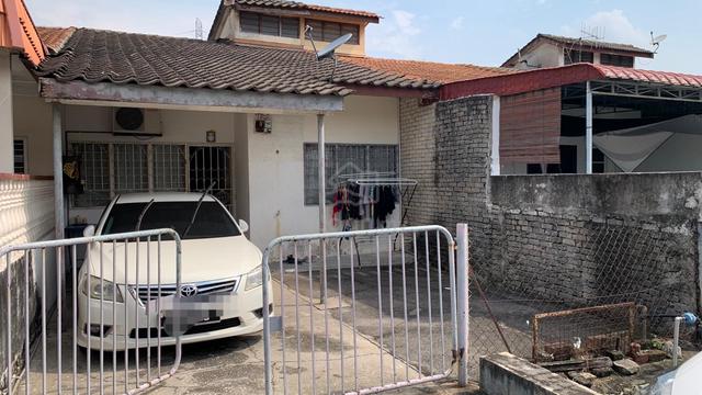HOT AREA🔥single storey terrace house taman sri serdang for sale 1