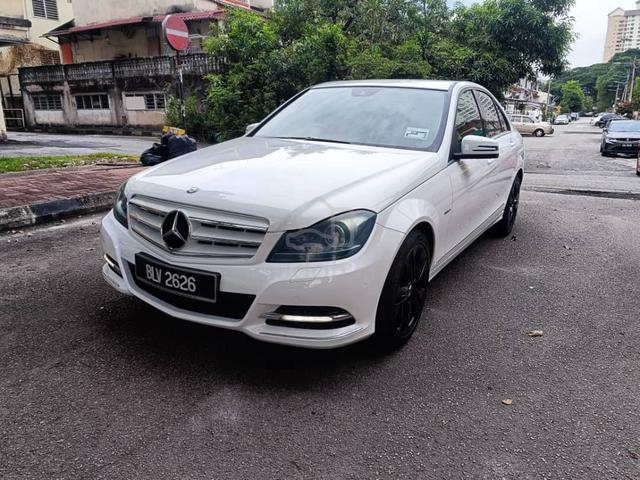 2012 Mercedes Benz C200 CGI BlueEFCY - 3