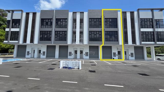 Three (3) Storey Commercial Building In Bayan Lepas For Rent 1