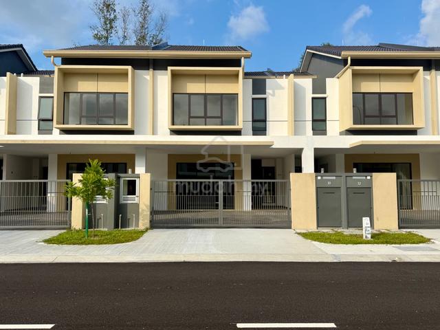 Double Storey Superlink 24x80 fasa Tilia Cahaya Alam U12 Shah Alam 1