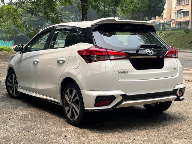 2021 Toyota YARIS 1.5 FACELIFT (A) 3 YEAR WARRANTY - 2