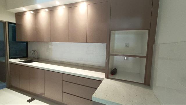 Townhouse Cantik, Elegan Residensi Puchong Kitchen Cabinet,Gated Guard 1