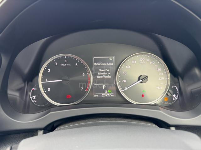20K KM RED INT 360CAM BSM Lexus IS300 VER-L 2.0 - 5