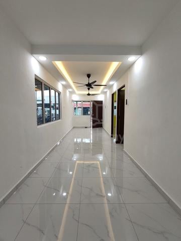CORNER LOT TAMAN RINTING - JALAN GELAM - BARU SIAP REPAIR - FULL LOAn 1